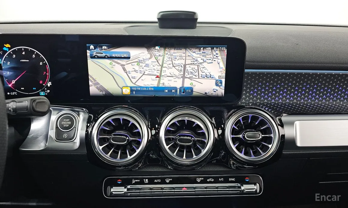 Mercedes-Benz GLB-Class 2020 GLB250 4MATIC