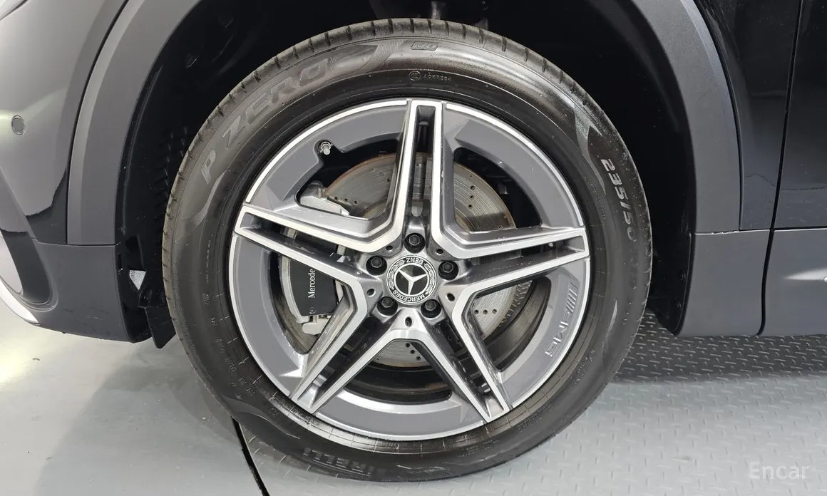 Mercedes-Benz GLB-Class 2020 GLB250 4MATIC