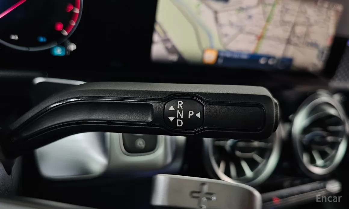 Mercedes-Benz GLB-Class 2020 GLB250 4MATIC