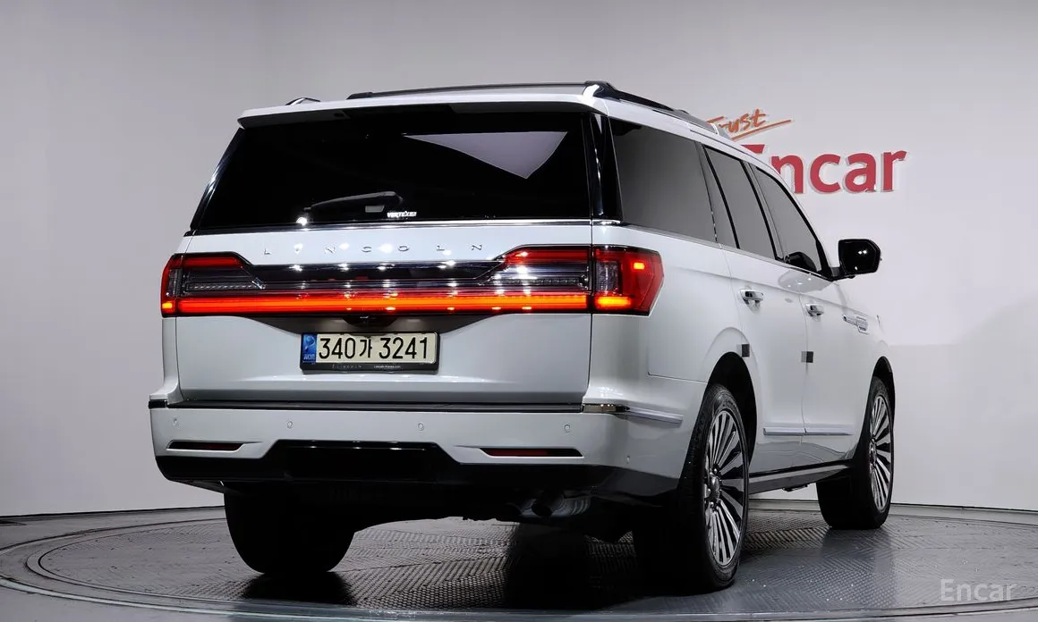 Lincoln Navigator 2018 3.5L