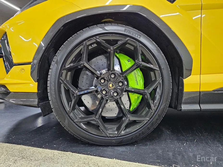 Lamborghini Urus 2018 4.0 V8 Performante