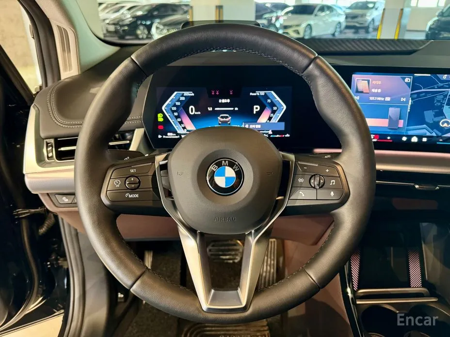 BMW 2 Series 2022 220i M Sport Design