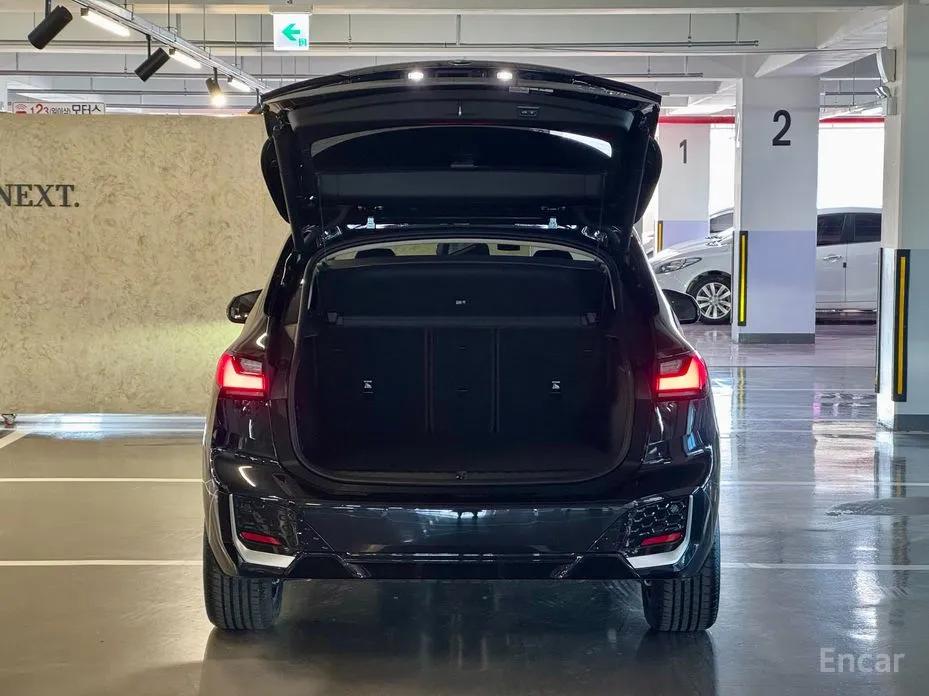 BMW 2 Series 2022 220i M Sport Design