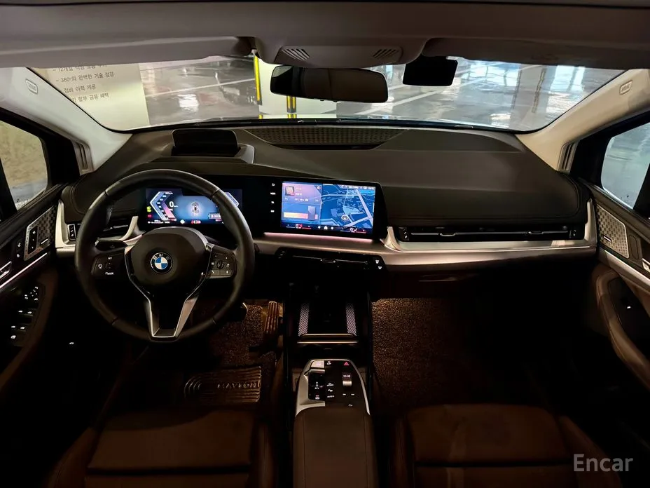 BMW 2 Series 2022 220i M Sport Design