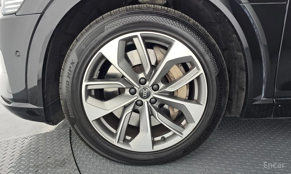 Audi e-tron 2020 55 Quattro