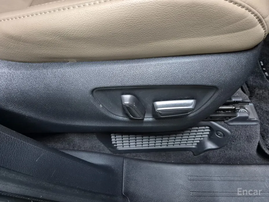 Toyota Sienna 2020 2.5 Hybrid 2WD