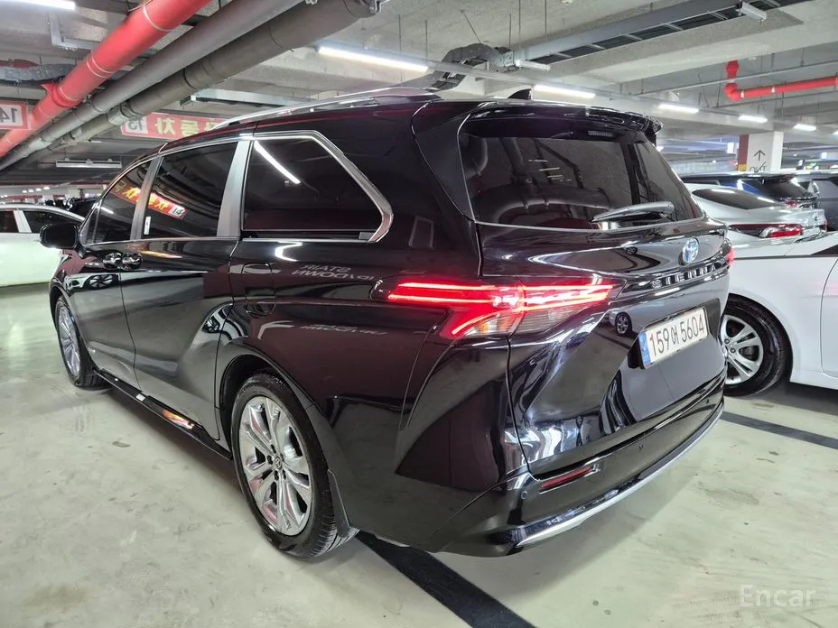 Toyota Sienna 2020 2.5 Hybrid 2WD