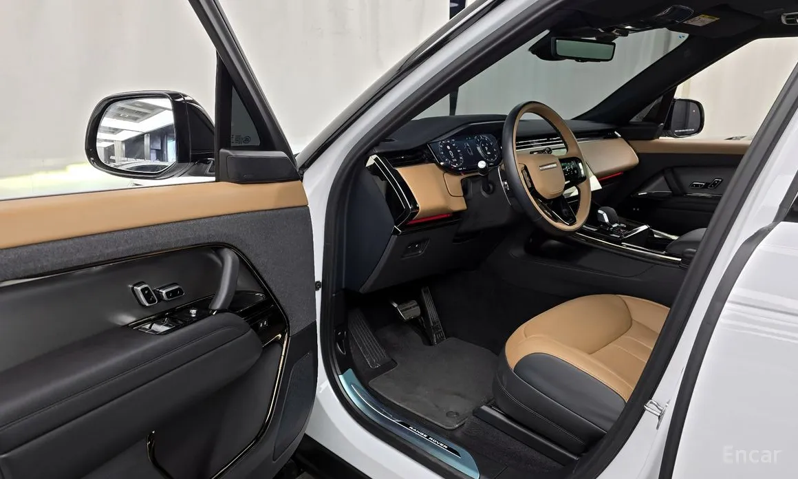 Land Rover Range Rover Sport 2022 P550E Dynamic HSE