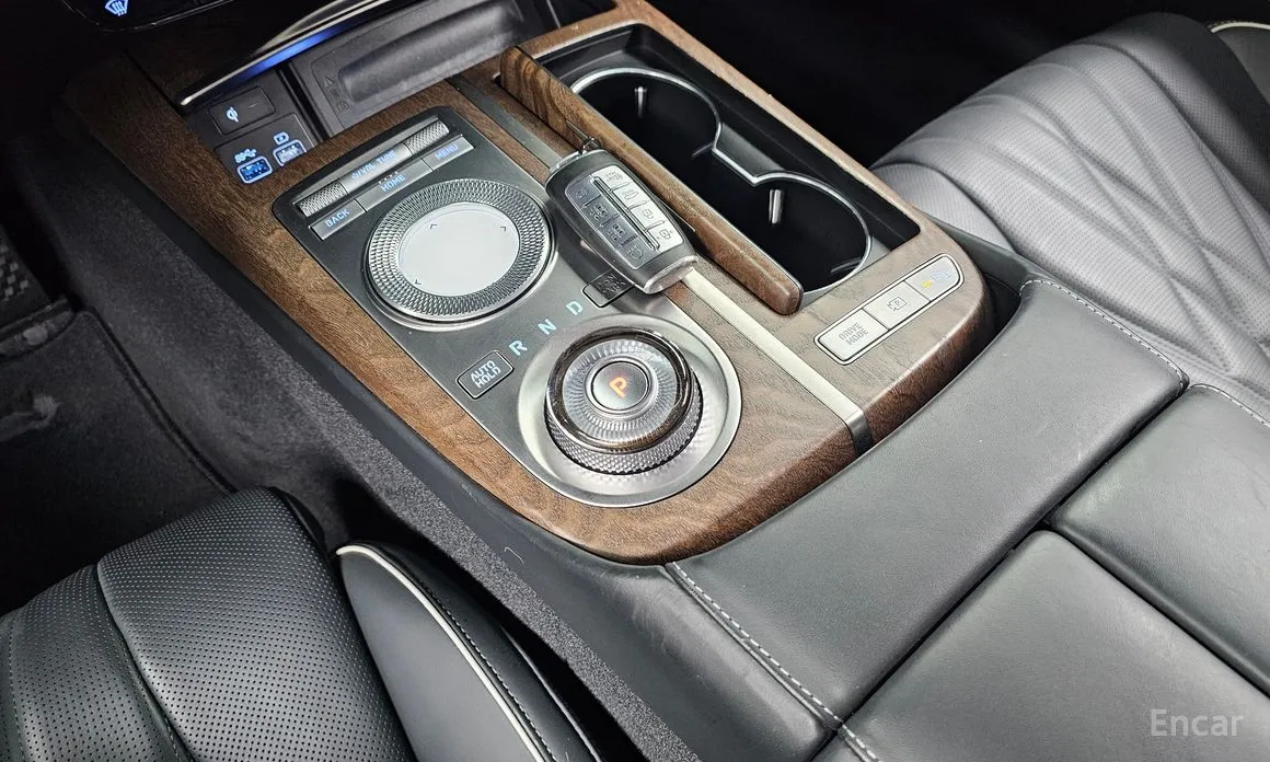 Genesis G80 2021 e-AWD