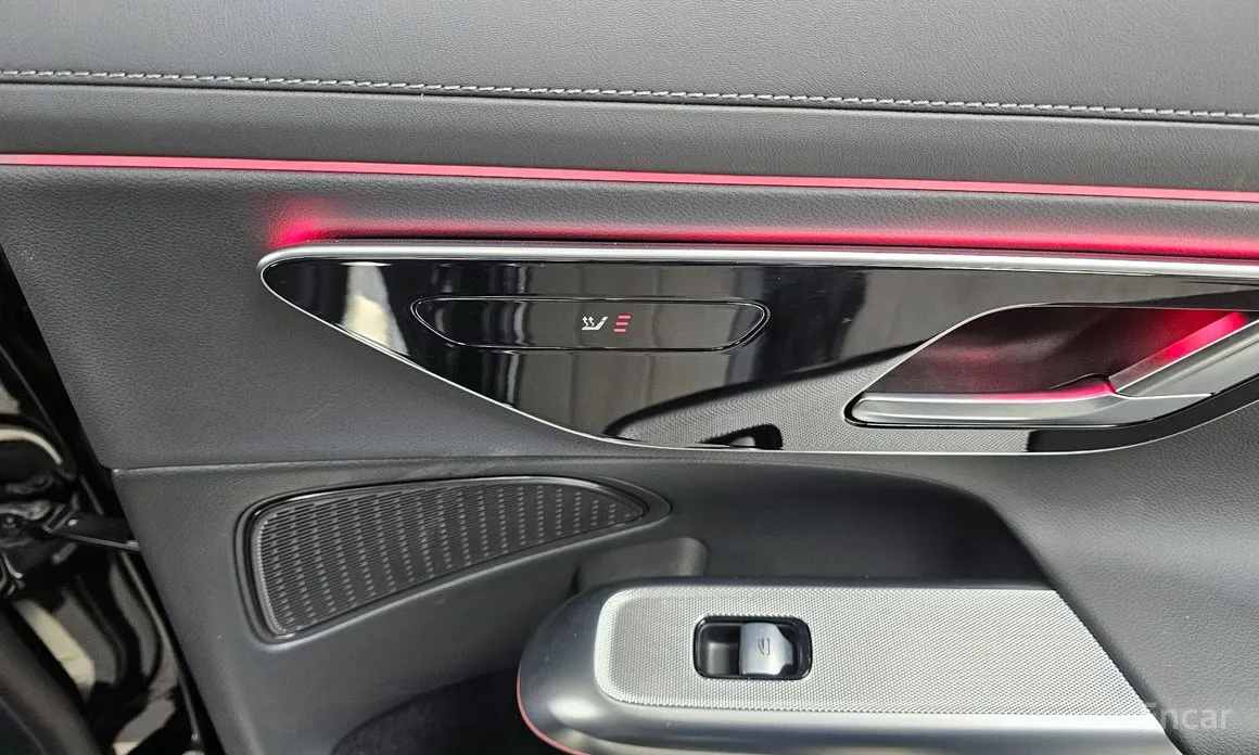 Mercedes-Benz E-Class 2024 E220d 4MATIC Exclusive