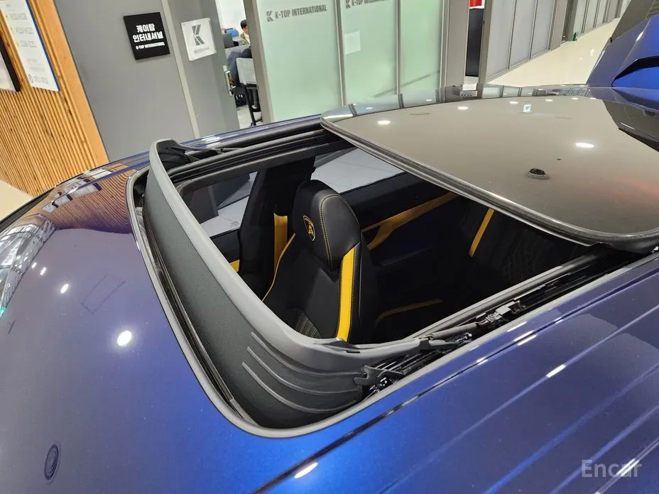 Lamborghini Urus 2018 4.0 V8 SE