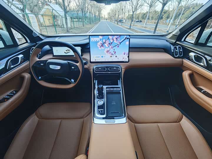 Geely Atlas L 2025 2025款 第四代 1.5TD DCT 山河