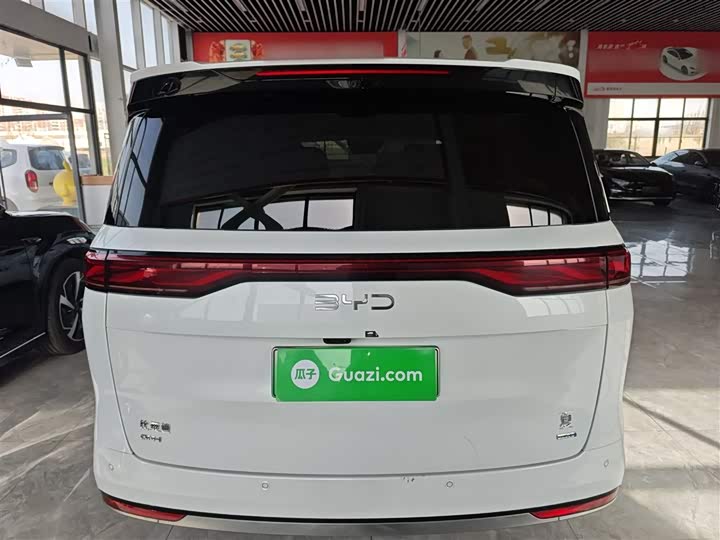 BYD Xia 2025 2025款 DM-i 1.5T 180km 卓越型