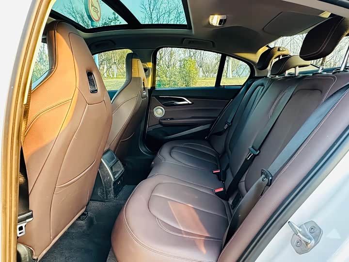 BMW 1 Series 2023 2023款 125i M运动曜夜版