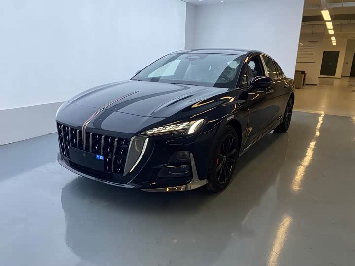 2025 Hongqi H6