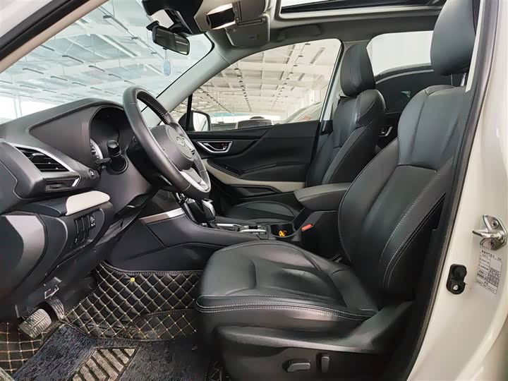 Subaru Forester 2022 2022款 2.0i AWD豪华版EyeSight