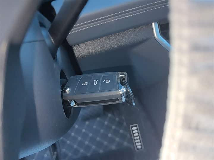 Volkswagen Sagitar L 2025 2025款 改款 200TSI DSG飞越版