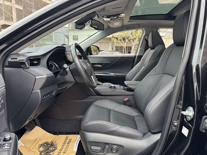 Toyota Harrier 2024 2024款 2.0L CVT两驱尊享版