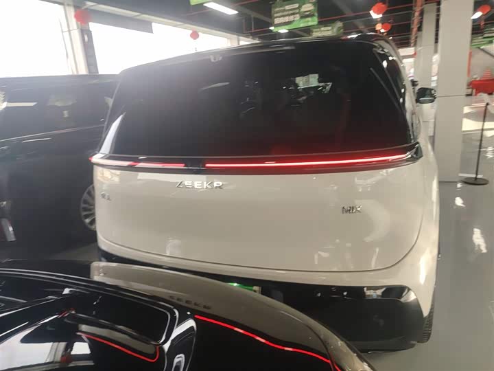 Zeekr Mix 2025 2025款 长续航智驾版