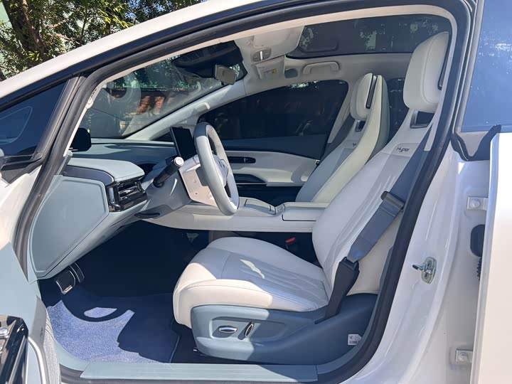 GAC Hyptec GT 2023 2023款 560后驱科技版