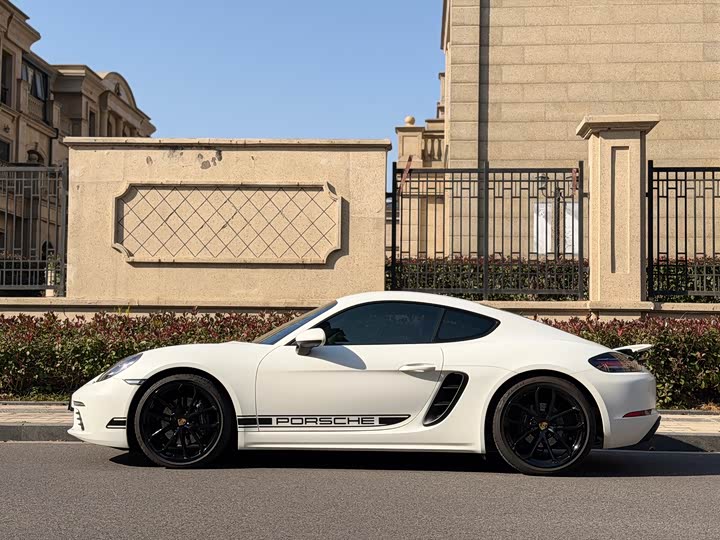 Porsche 718 2023 2023款 Cayman Style Edition 2.0T