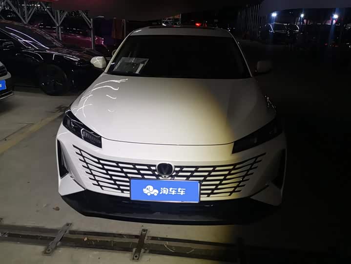 Changan Eado Plus 2024 2024款 1.5T GDI自动 尊贵型