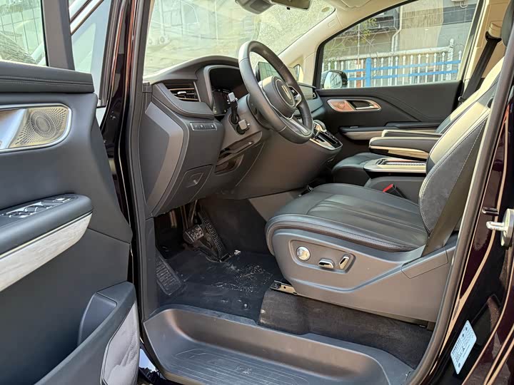 Hongqi HQ9 Hybrid 2024 2024款 2.0T 四驱商务版