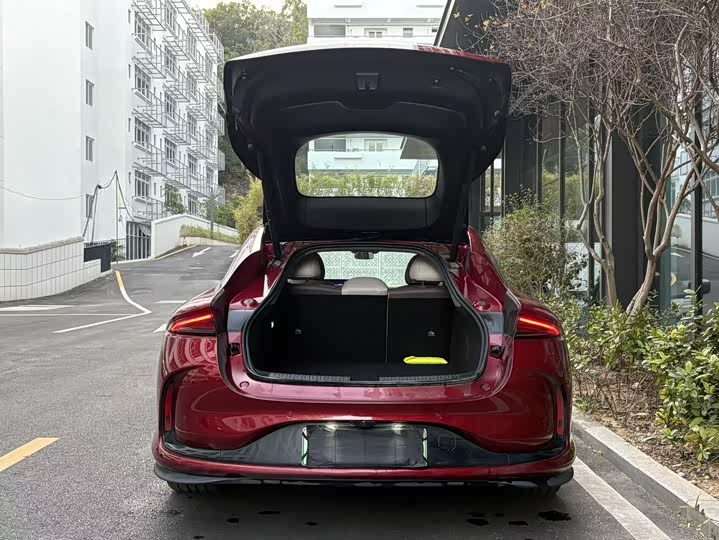 IM motors L6 2025 2025款 Max