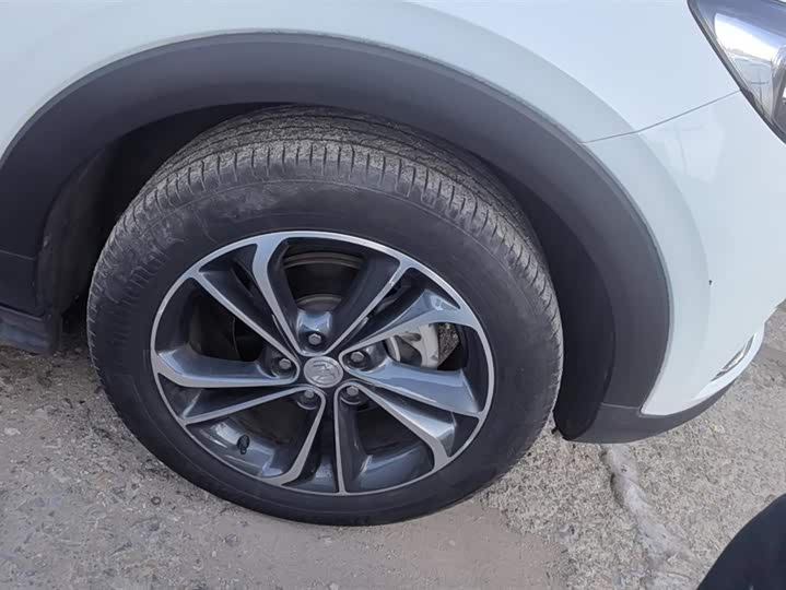 Buick Encore GX 2022 2022款 332T CVT两驱豪华型