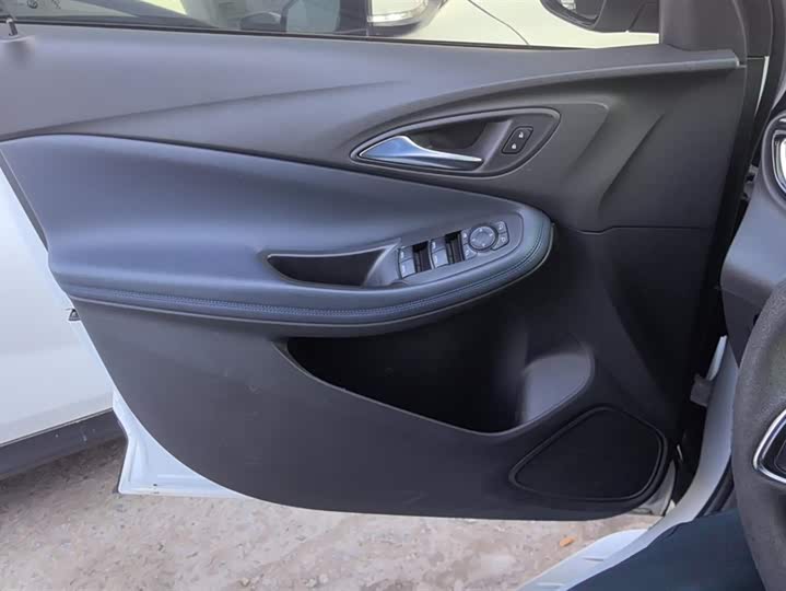 Buick Encore GX 2022 2022款 332T CVT两驱豪华型