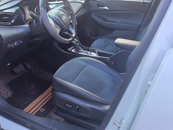 Buick Encore GX 2022 2022款 332T CVT两驱豪华型
