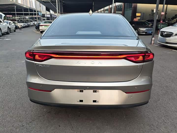 GAC Aion S 2023 2023款 魅 580 磷酸铁锂