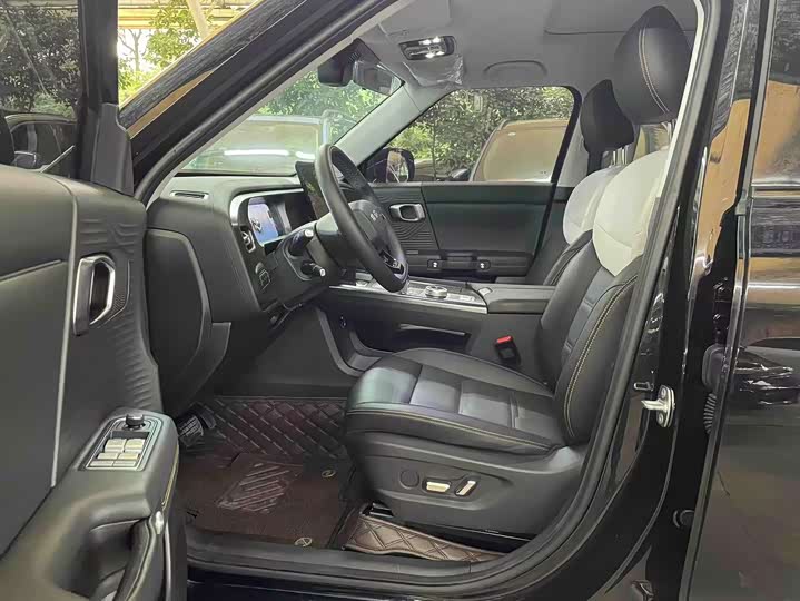 BAIC Beijing BJ30 2024 2024款 1.5T 魔核电驱进阶版