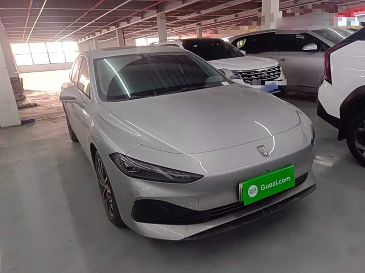 Roewe D7 2023 2023款 DMH 125km 旗舰版