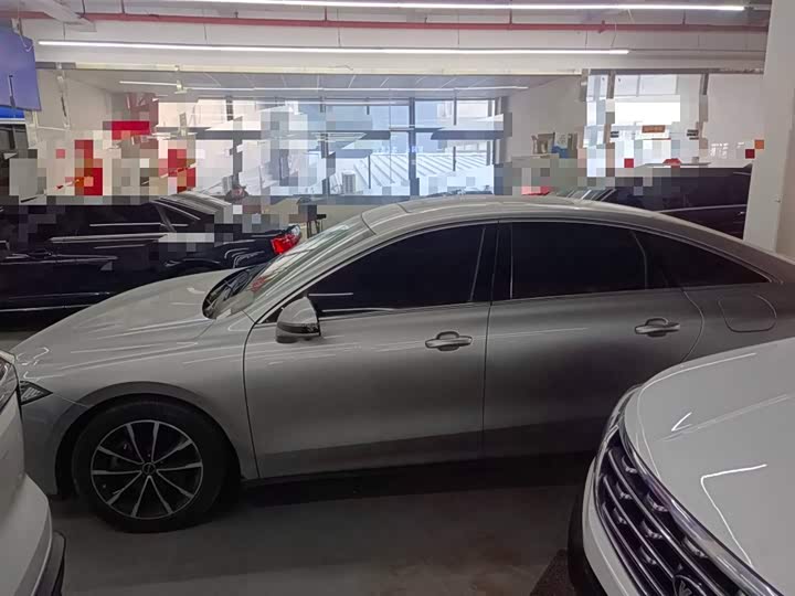 Roewe D7 2023 2023款 DMH 125km 旗舰版