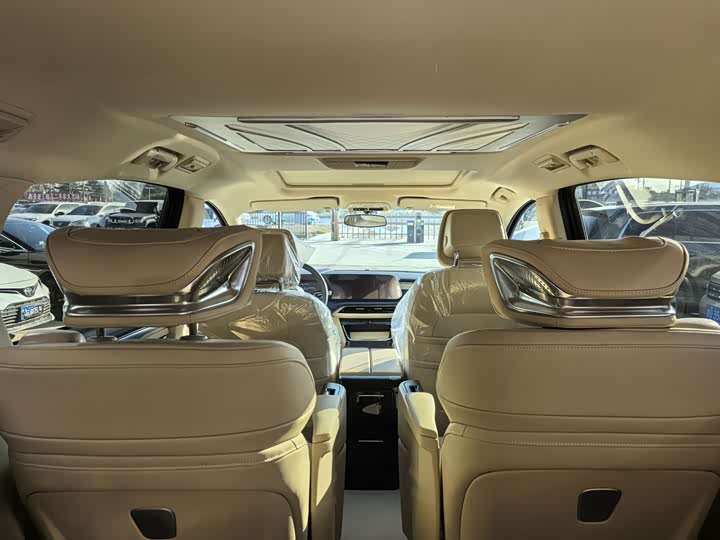 Buick GL8 Hybrid 2025 2025款 陆尚 先享版 7座