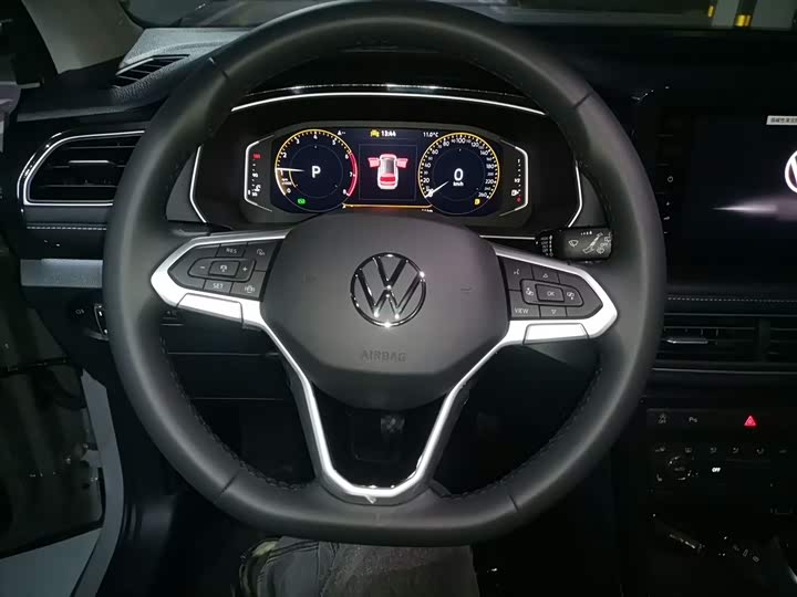 Volkswagen Tharu 2026 2026款 新锐 300TSI 锐享版