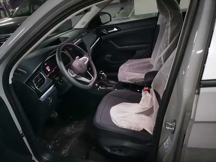 Volkswagen Tharu 2026 2026款 新锐 300TSI 锐享版