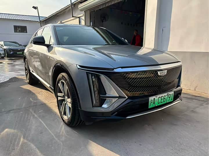 Cadillac Lyriq 2022 2022款 四驱高性能尊贵版