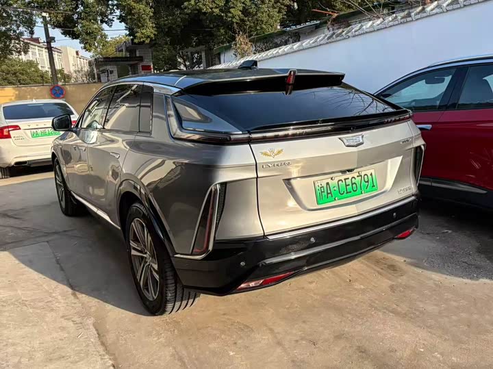 Cadillac Lyriq 2022 2022款 四驱高性能尊贵版