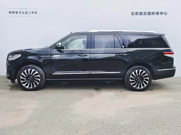 Lincoln Navigator 2024 2024款 3.5T 长轴总统版