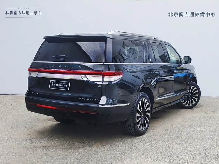 Lincoln Navigator 2024 2024款 3.5T 长轴总统版