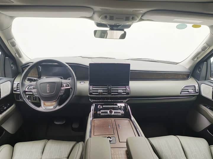 Lincoln Navigator 2024 2024款 3.5T 长轴总统版