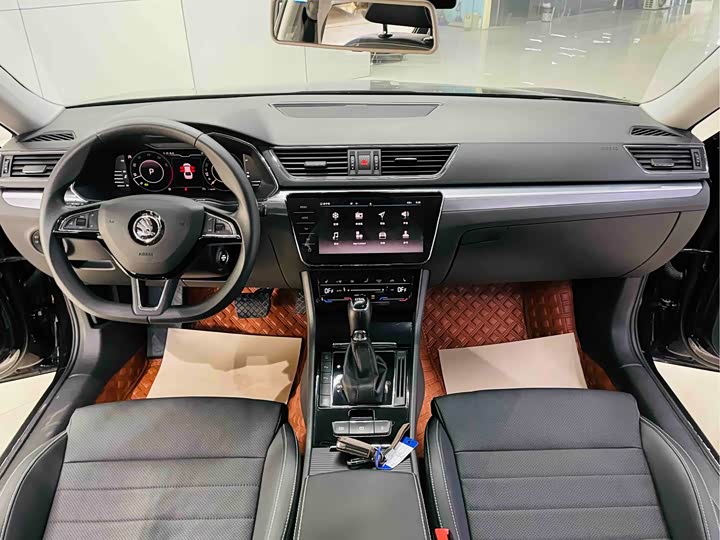 Skoda Superb 2021 2021款 TSI330 DSG舒适版