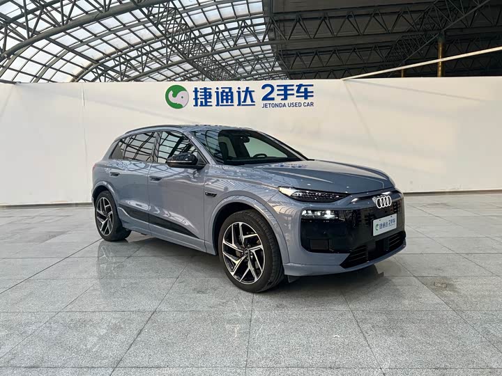 2026 Audi Q6L e-tron