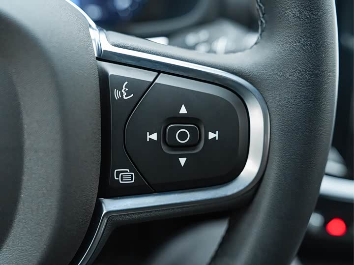 Volvo S60 2026 2026款 B4 智逸豪华版