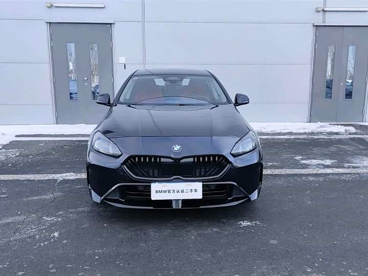 BMW 2 Series 2025 2025款 225L M运动曜夜套装