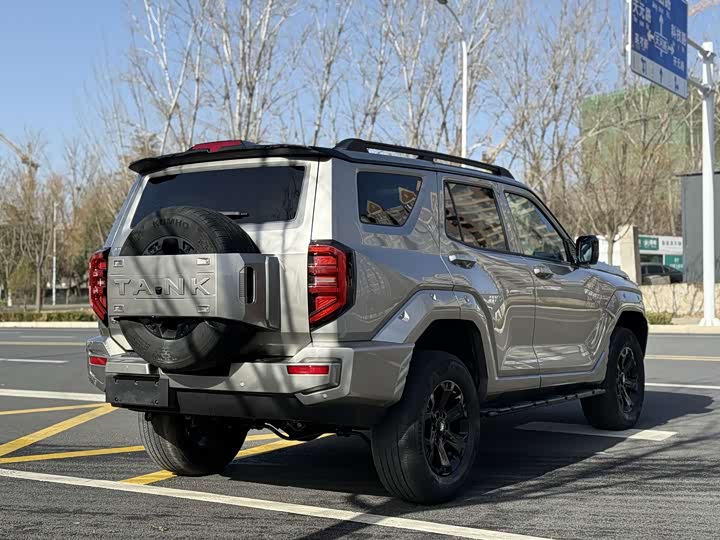 Tank 400 2025 2025款 2.4T 柴油版