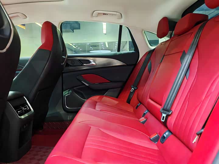 Hongqi H6 2025 2025款 2.0T 致美版