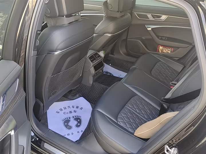 Audi A6L 2025 2025款 45 TFSI quattro 臻选动感型